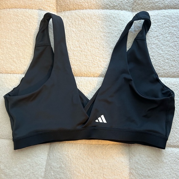 Adidas light support nursing yoga bra, size Large (a/c) - Picture 2 of 4